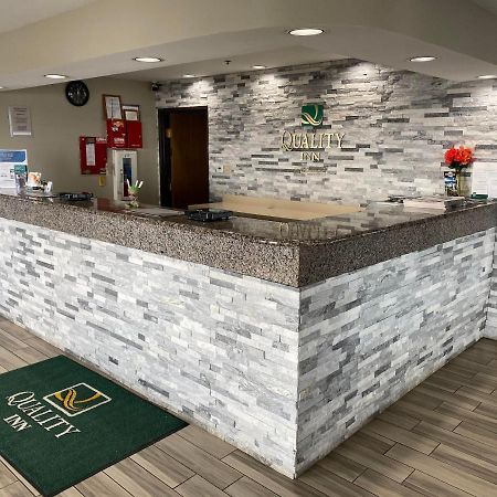 Quality Inn Rochelle Bagian luar foto
